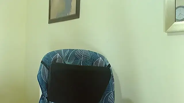 Snapshot of katerineleon chatting on October 20, 9:40 pm katerineleon online show from October 20, 9:40 pm
