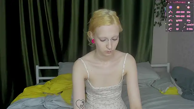 Lexy-Woorhez online show from June 10, 4:05 pm