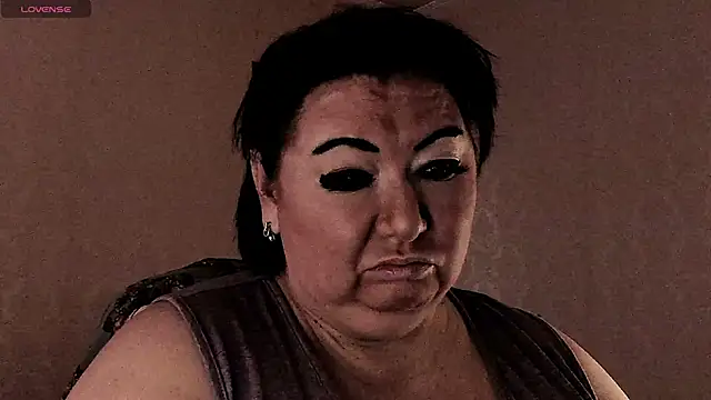 SexxyDreams1 online show from February 8, 4:49 am