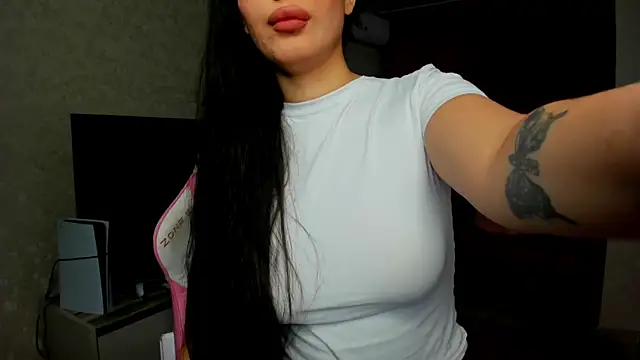 AlluringAriel online show from January 17, 7:43 pm