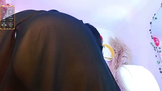 Aurora Brownn online show from February 21, 6:36 am