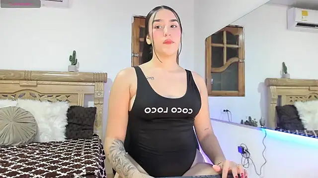 oriana rodriguez online show from April 16, 3:51 am