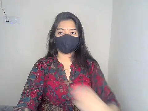 kritikadoll online show from April 25, 8:17 am
