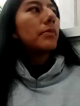 Snapshot of CarlaAlvez chatting on October 20, 11:19 pm CarlaAlvez online show from October 20, 11:19 pm