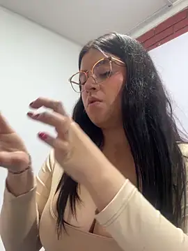 SaraBraun  online show from September 19, 9:14 pm