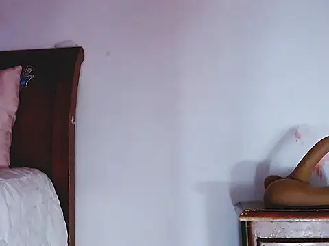 brihanna lena online show from April 5, 7:51 am