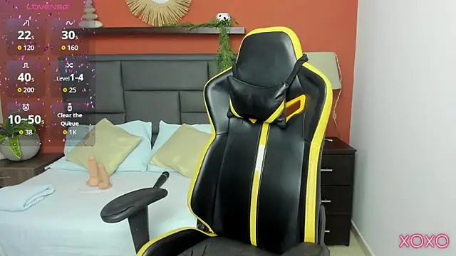 Snapshot of linda_rios_ chatting on September 26, 7:55 pm linda rios online show from September 26, 7:55 pm