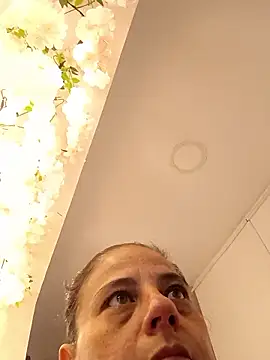 sasi luna online show from October 1, 1:27 pm