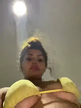 Nicollygriu online show from February 2, 1:26 am