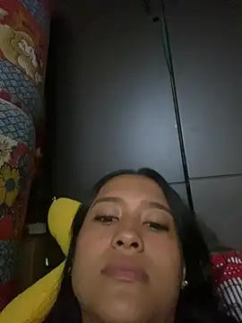 skarlettvi online show from May 6, 3:49 pm
