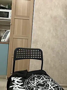 KillaSMilla online show from November 6, 9:37 am