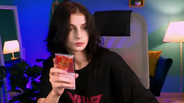 JadeCastle  online show from January 19, 4:25 pm