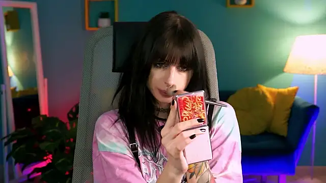 JadeCastle  online show from March 27, 6:52 pm