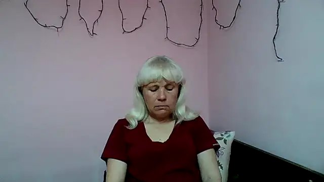 sakura blonde online show from March 29, 7:35 pm