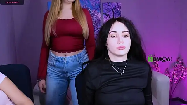 playful sophie online show from December 14, 9:20 pm