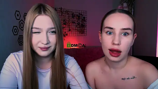 playful sophie online show from December 19, 9:18 pm