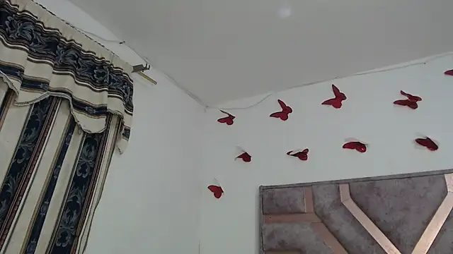 Snapshot of Anny_Fox- chatting on September 17, 3:15 am Anny Fox- online show from September 17, 3:15 am