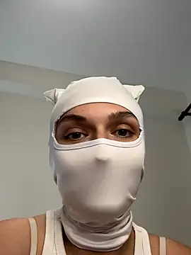 Nikki Hoee online show from November 8, 5:51 pm