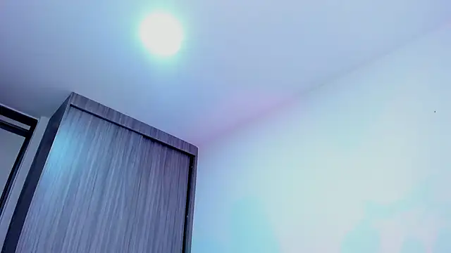 Sara Leblanc online show from October 21, 2:54 pm