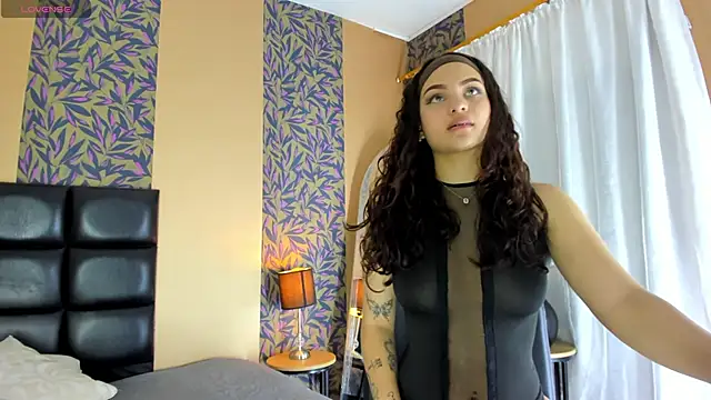 hinata itachi online show from October 3, 10:26 pm