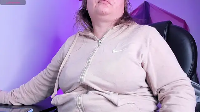 Queensamantha777 online show from December 19, 5:16 pm