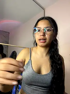 Rosita forever  online show from December 1, 2:20 pm