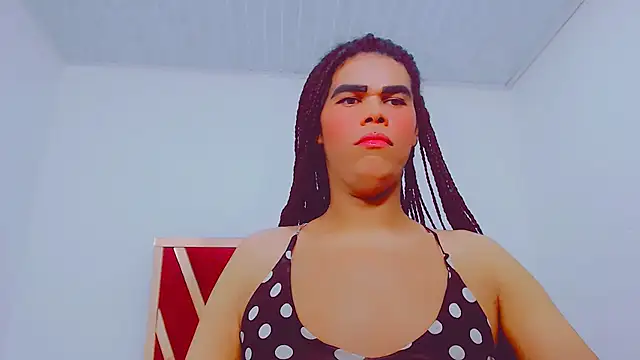 Snapshot of xiomara_naughtyx chatting on October 16, 4:15 am xiomara naughtyx online show from October 16, 4:15 am