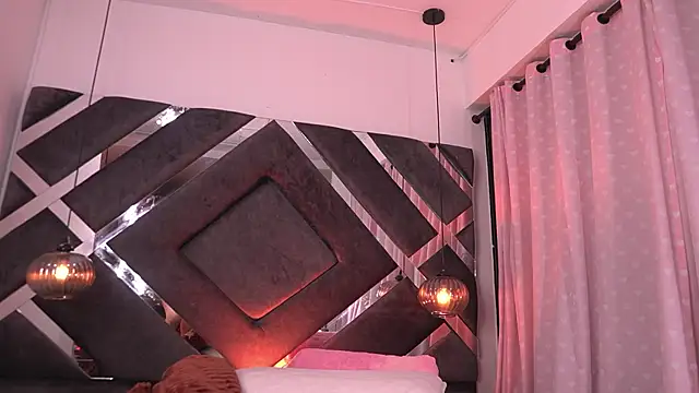 sam lewins online show from September 11, 7:25 pm