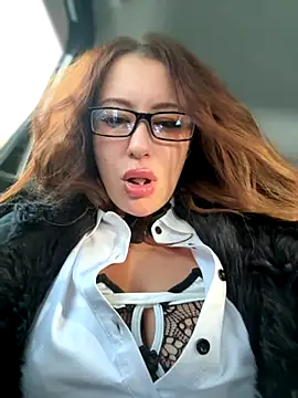 Snapshot of AndreaMood chatting on October 15, 2:58 am AndreaMood online show from October 15, 2:58 am