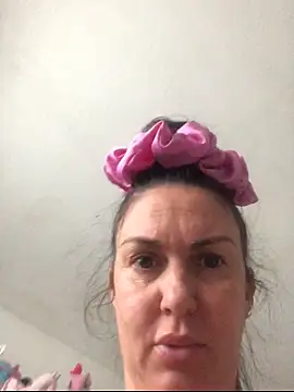 BELLAMORGANE1 online show from October 25, 2:03 pm