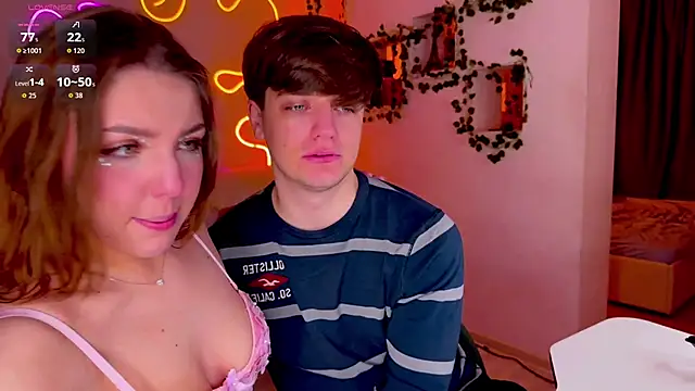 RobertAndLinela online show from September 12, 2:46 pm