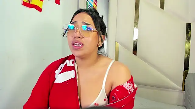 IsabellRodriguez18 online show from July 15, 10:31 am