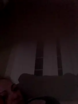 kAyLa gUrL online show from February 18, 10:47 am