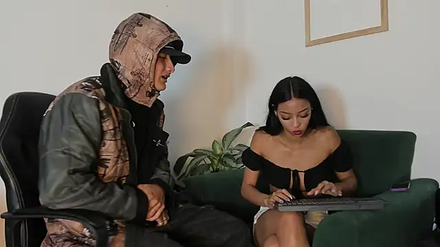 two milkyway online show from November 6, 1:17 pm