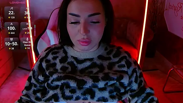 evanew  online show from December 3, 4:37 am