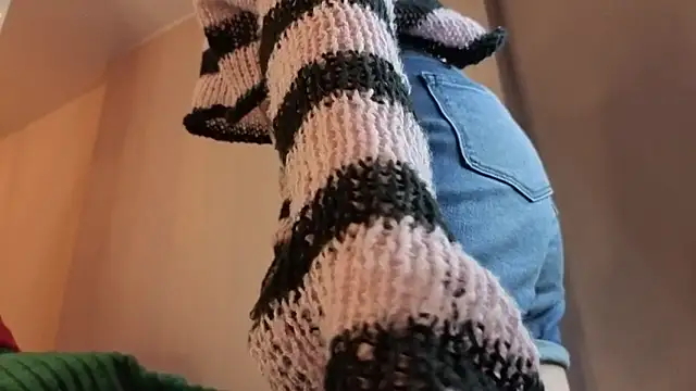 OhYumiYes online show from January 9, 8:35 pm