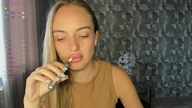 A delina online show from June 20, 11:14 am