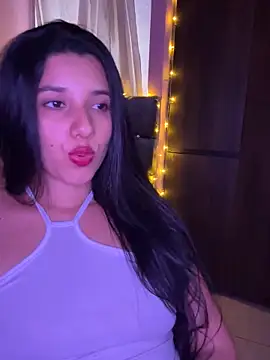 emmariders2 online show from February 8, 9:18 pm