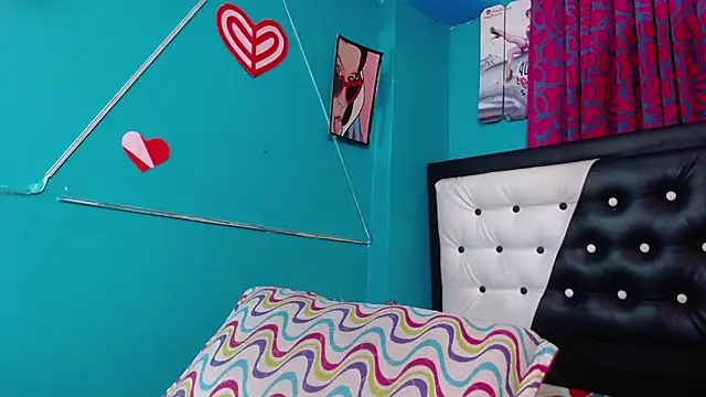 valerie mase online show from February 2, 9:14 pm