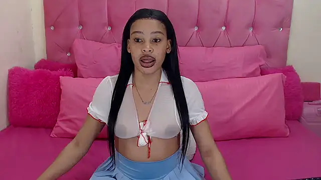 Snapshot of naughtiest_baddy chatting on September 24, 6:40 pm naughtiest baddy online show from September 24, 6:40 pm