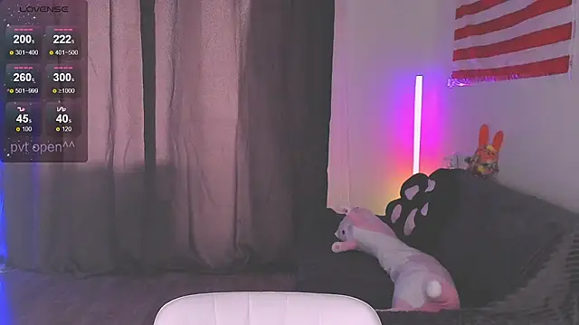 kittenrisha online show from October 14, 7:55 am