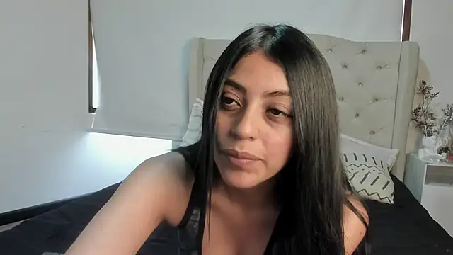 Xewa  online show from November 24, 9:50 pm