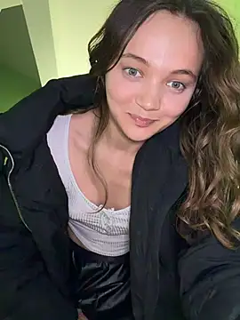 TheYourL online show from March 22, 9:43 pm