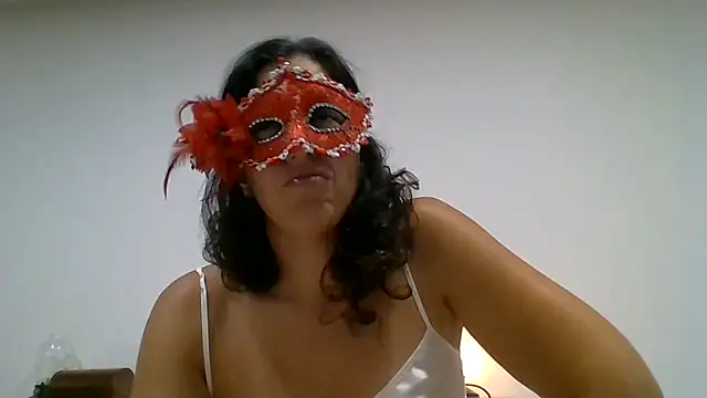couple-tuga online show from June 29, 10:53 pm