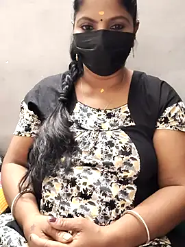 shamritha99 online show from September 28, 6:24 pm