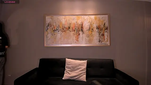 NiaSalvatore online show from March 14, 3:51 am