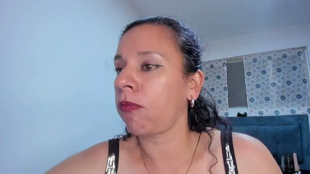 sofi saliva2511 online show from June 9, 7:57 pm