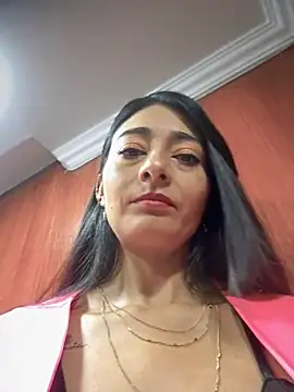 BELLA--26 online show from October 28, 2:01 pm