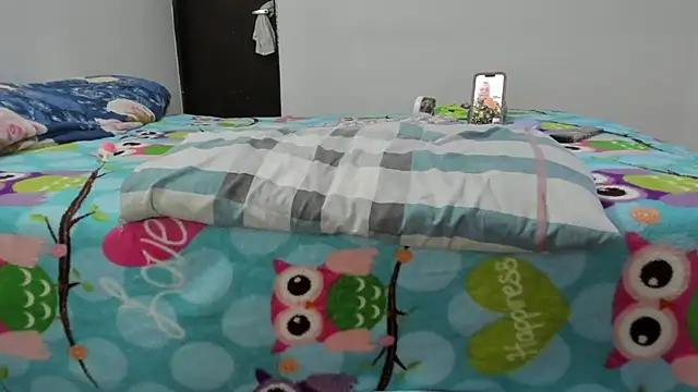 crazyangelita65 online show from February 3, 9:40 pm