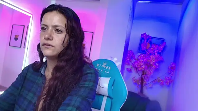 Arianna sweeet online show from April 1, 3:40 am